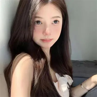 带着魔术盒的男人